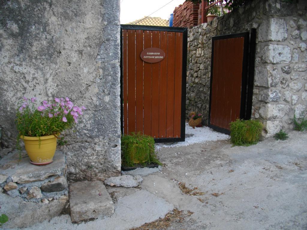 Carsazzio Cottage House Kariá Eksteriør bilde